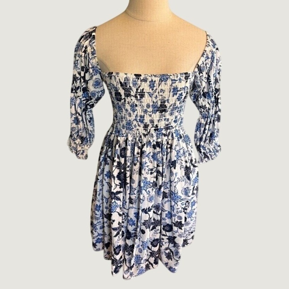 MISA Los Angeles Blue White Floral Smocked Mini Dress XS Square Neck 3/4 Sleeve